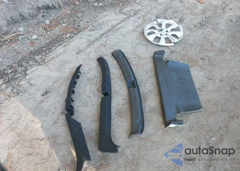 2022 Tesla Model Y Long Range Dual Motor All-Wheel Drive из США, поврежденный, VIN 7SAYGDEE4NF425579